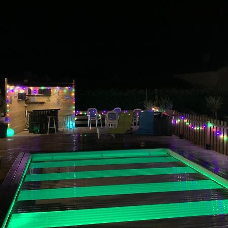 Gite Les Cigognes Le Champ-Saint-Pere Екстер'єр фото